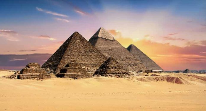 Surprising-Facts-About-the-Ancient-Egyptian-Pyramids